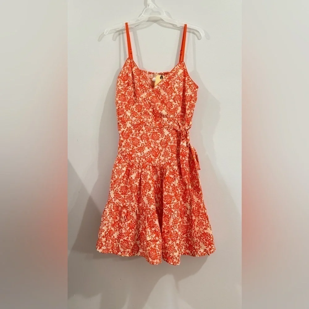 NWT Band of the Free Carolina Wrap Mini Dress Size Medium - Picture 4 of 10